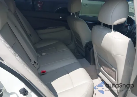 2011 Infiniti G37 Journey z USA, uszkodzony, nr VIN JN1CV6AP1BM508313